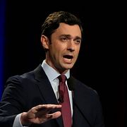 Jon Ossoff under nattens debatt mot Mike Collins.