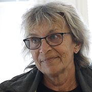 Barbro Öberg fotograferad i samband med häktningsförhandlingen mot 45-åringen i april i år.