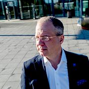 AB Volvos vd Martin Lundstedt utanför huvudkontoret på Hisingen.