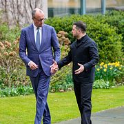 Friedrich Merz och den ukrainske presidenten Volodomyr Zelenskyj.