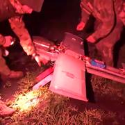 Ryska soldater förbereder drönare som ska attackera Ukraina. Bild från ryska försvarsdepartementet.