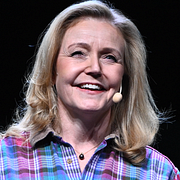 Elisabeth Thand Ringqvist (C).