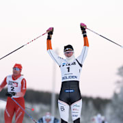 Maja Dahlqvist går i mål.