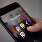 På pojkens Snapchat-konto hittade polisen en sexvideo.