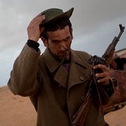 En rebellsoldat i Libyen 2011. Flera natoländer, inklusive USA,  ställde sig på rebellernas sida i kriget mot Muhammar Gadaffis styre. Kriget varade efter det runt sju månader.