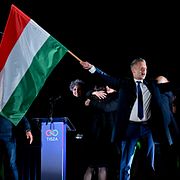 Peter Magyar efter valsegern.