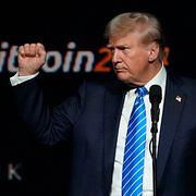Donald Trump talade på en bitcoin-konferens 2024.