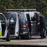Polis och tekniker på Östra kyrkogården i Malmö 19 september.