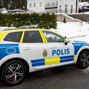 Arkivbild/Polisinsaten från att mannen och hans hustrun greps i november 2022.