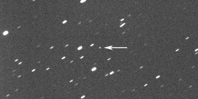 Asteroiden 2023 DZ2 på 1,8 miljoner kilometers avstånd från jorden den 22 mars.  Gianluca Masi / AP