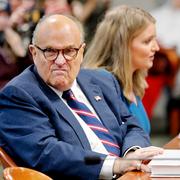 Rudy Giuliani i en rättssal i Michigan i december.