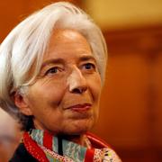 Frankrikes regering uttalar sitt fortsatta stöd för Lagarde som IMF-chef.