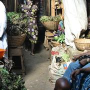 Handelsplats i Nigeria. Arkivbild. 