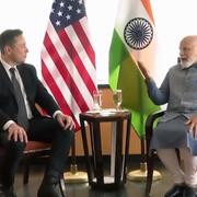 Arkivbild från 2023: Musk i möte med Modi. 