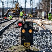 Växlar och räls byts på Södra Stambanan på stationen i Hässleholm 2024.