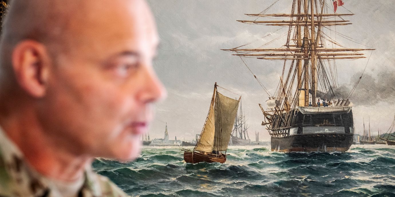 Danmarks arméchef Michael Hyldgaard under dagens presskonferens. 