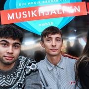 Årets programledare för Musikhjälpen: William Spetz, Daniel Adams-Ray och Farah Abadi.