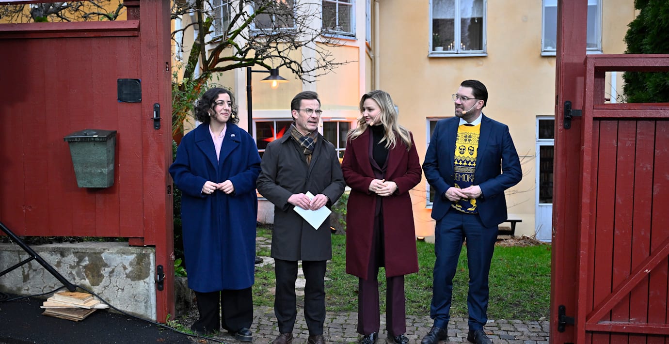 Arkivbild: Tidöledarna Simona Mohamsson (L), statsminister Ulf Kristersson (M), Ebba Busch (KD) och Jimmie Åkesson (SD) i Strängnäs den 9 december 2025. 