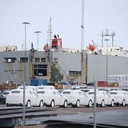 Det skadade fraktfartyget Makassar Highway i Oskarshamn.
