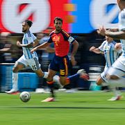Rodri med bollen under VM-finalen mot Argentina, en match som Spanien vann efter förlängning.
