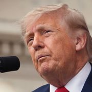 Trump verkar nu backa från omstridda fonden.