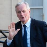 Marine Le Pen/Michel Barnier.