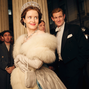 Matt Smith (t v) och Tobias Menzies (t h) i rollen som prins Philip i ”The Crown”