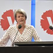 Ulla Andersson på dagens pressträff.