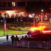 Polis vid Washington Hilton som ryckte ut efter skottlossningen.