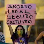 Manifestation för aborträtter i Brasilien 2020. 