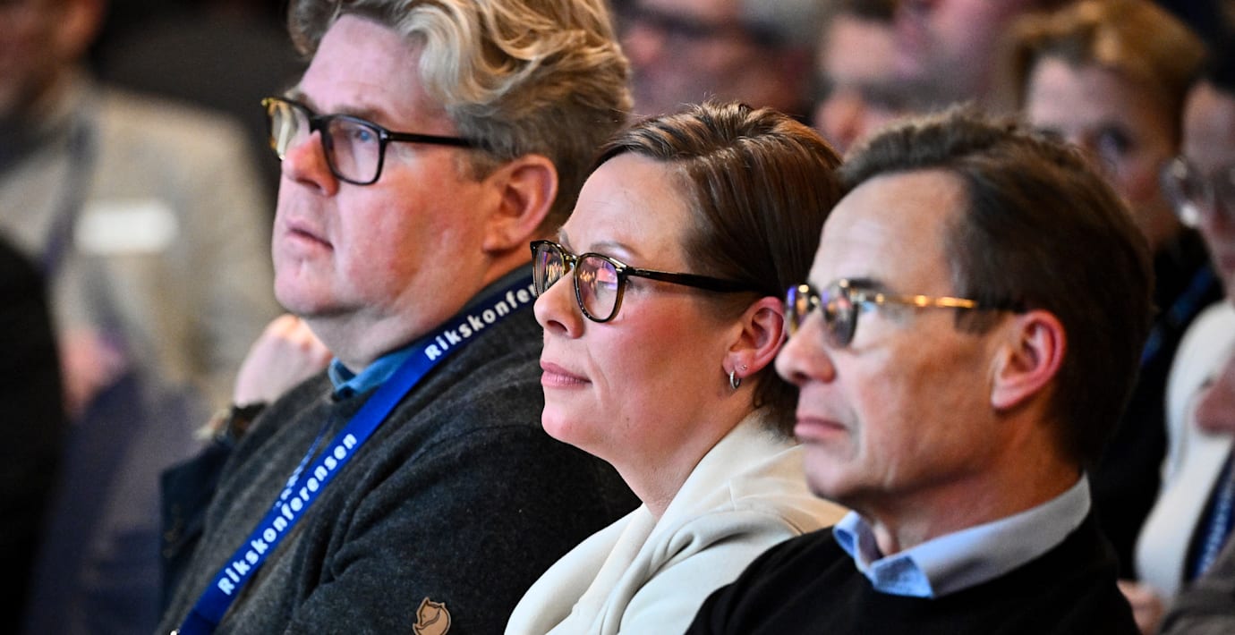 Sveriges justitieminister Gunnar Strömmer (M),  utrikesminister Maria Malmer Stenergard (M) och statsminister Ulf Kristersson (M).