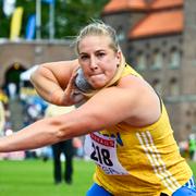 Fanny Roos. 