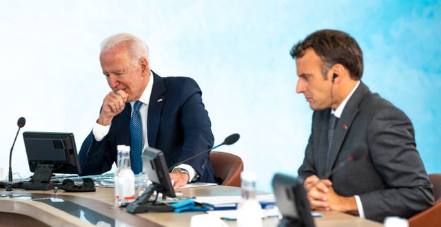 Joe Biden och Emmanuel Macron. Doug Mills / TT NYHETSBYRÅN