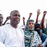 Biram Dah Abeid, i mitten, under valkampanjen den 24 juni 2024 i Nouakchott, Mauretanien. 