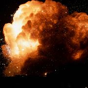 En explosion i Tel Aviv sedan en iransk robot träffat en byggnad på lördagen.