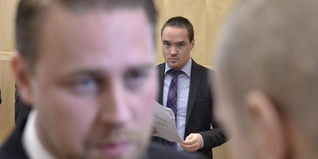 Kent Ekeroth i bakgrunden Claudio Bresciani/TT / TT NYHETSBYRÅN