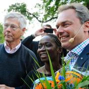 Ola Ullsten och Jan Björklund i Almedalen 2012. 