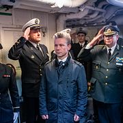 Pål Jonson ombord på Charles de Gaulle.