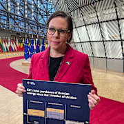 Utrikesminister Maria Malmer Stenergard (M) på väg in till dagens möte.