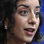 Simona Mohamsson (L).