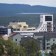 Lokalpolitikern Las-Johan Dalhägg  (M) köpte och sålde mark i Kiruna.