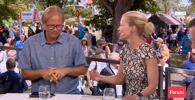Anders Lindberg och Maria Ludvigsson i SVT:s studio. SVT