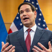 Rysslands president Vladimir Putin och USA:s utrikesminister Marco Rubio.