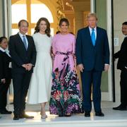 Donald och Melania Trump med miljardären John Paulson och hans fru Alina de Almeida.