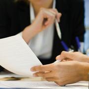 Cirka tre miljoner arbetstagare omfattas av närmare 500 avtal som löper ut under 2016.