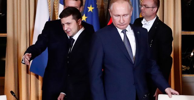 Ukrainas Volodymyr Zelenskyj och Rysslands Vladimir Putin i ett möte från 2019. IAN LANGSDON / AFP