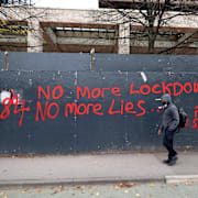 Anti-nedstängningsgraffiti i Manchester.