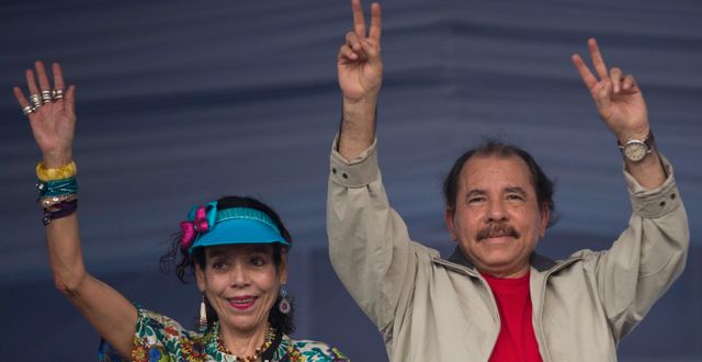 Vice president Rosario Murillo och Daniel Ortega. Esteban Felix / TT / NTB Scanpix