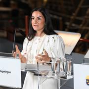 Parisa Liljestrand (M).