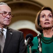 Chuck Schumer och Nancy Pelosi/Donald Trump.